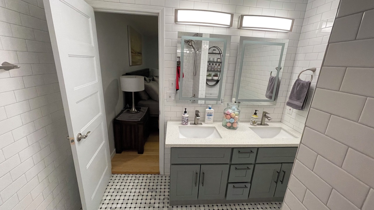 Photo of Bathroom in West End