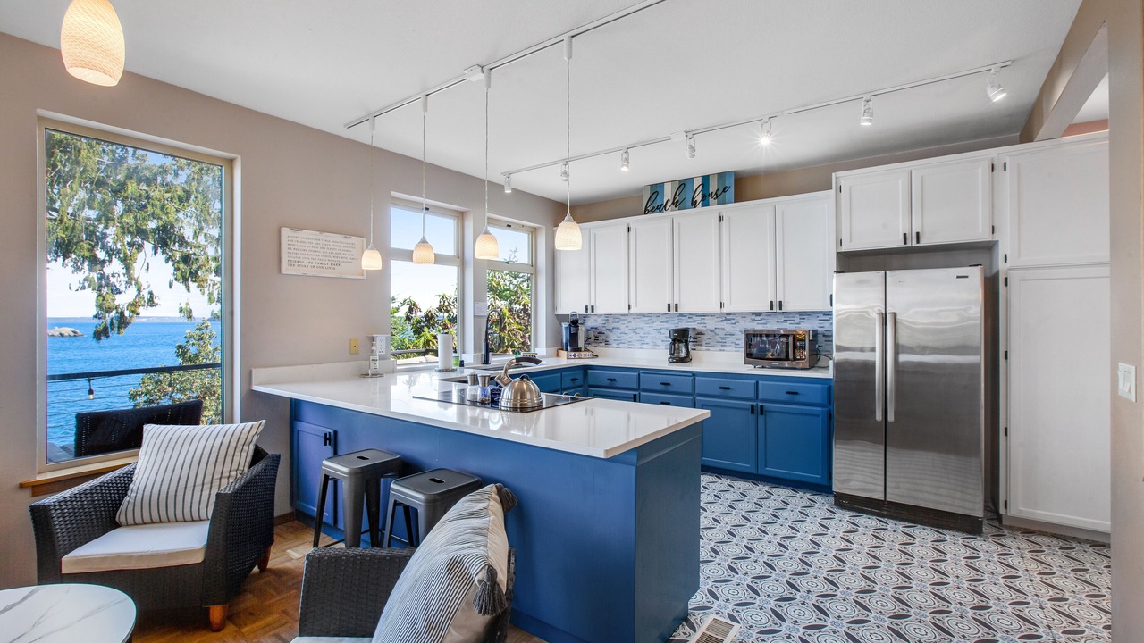 Photo of Kitchen in Port Ludlow
