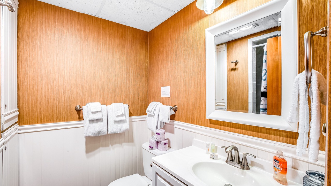 Photo of Bathroom in Port Ludlow