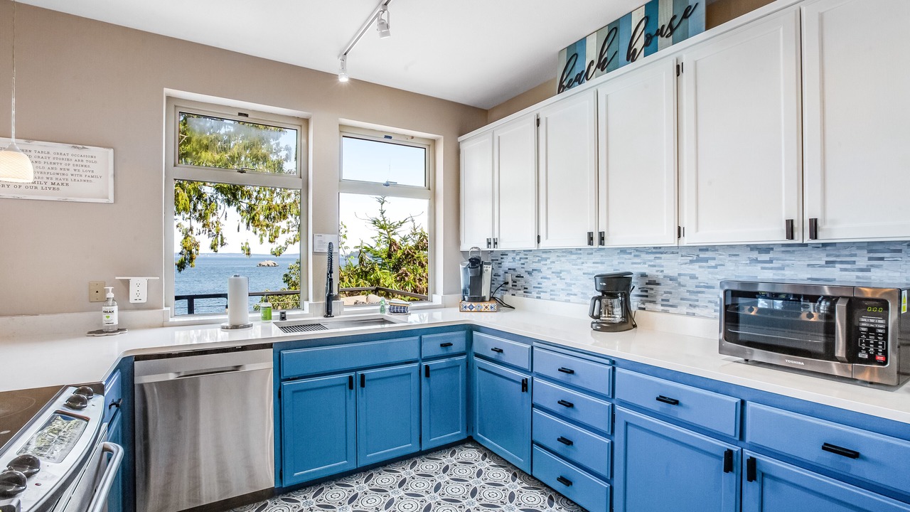Photo of Kitchen in Port Ludlow