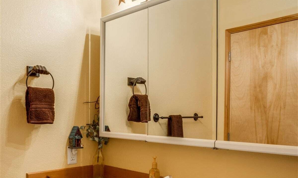 Photo of Bathroom in Leavenworth