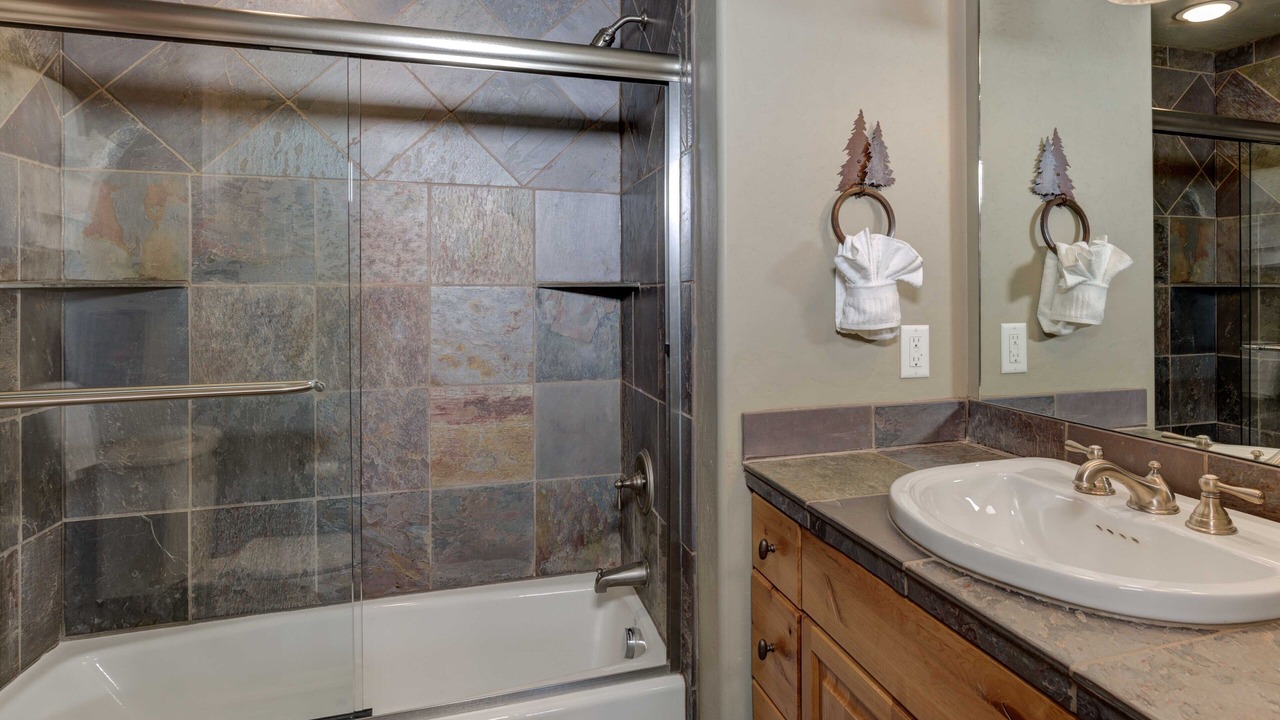 Photo of Bathroom in Big Sky