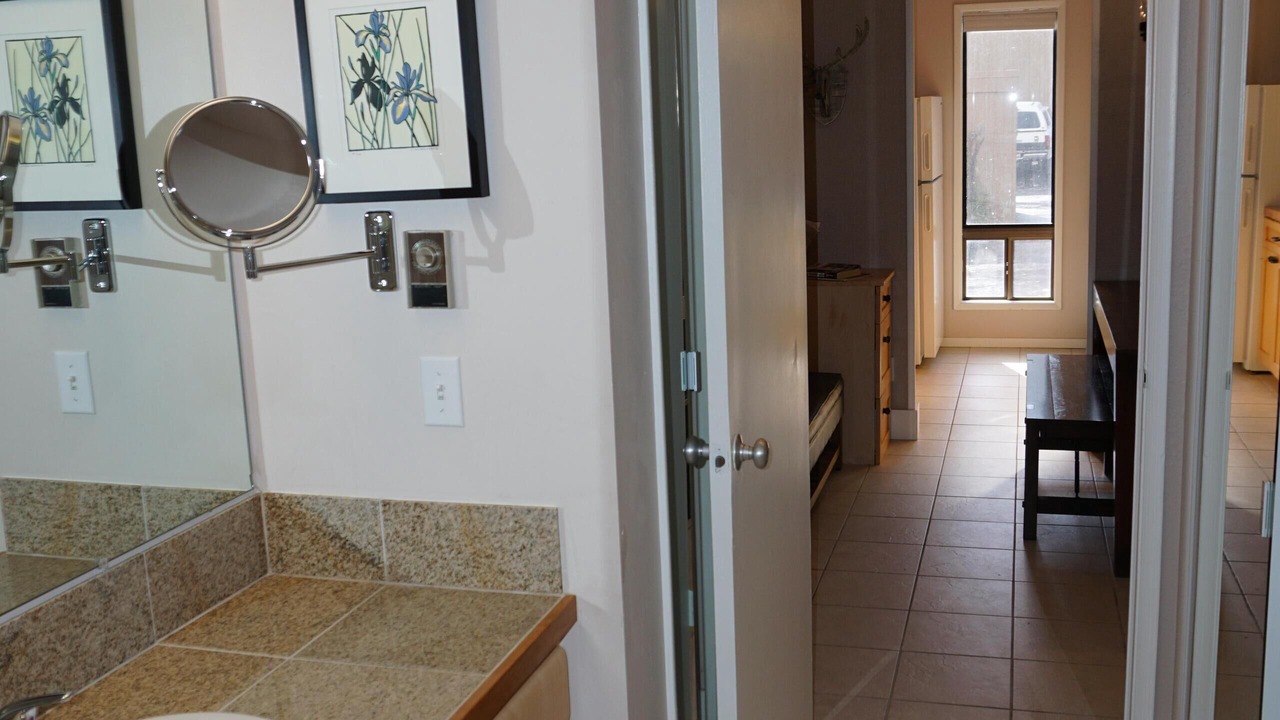 Photo of Bathroom in Warm Springs