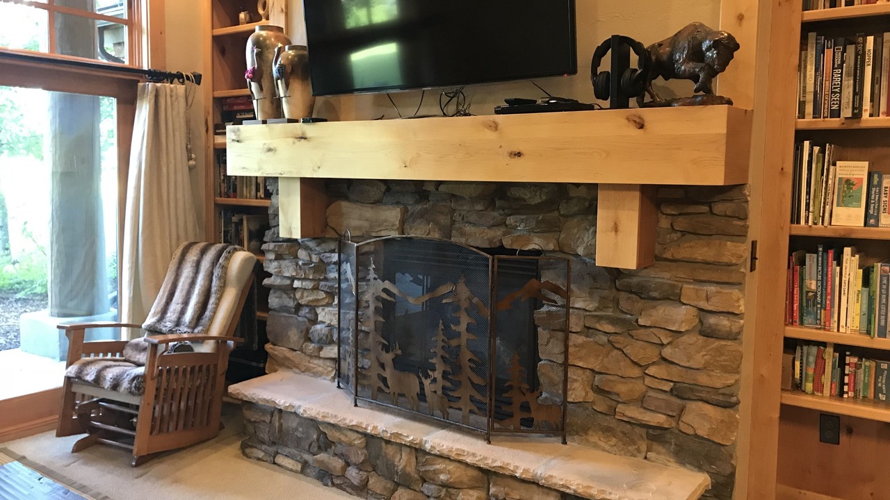 Photo of Livingroom in Victor
