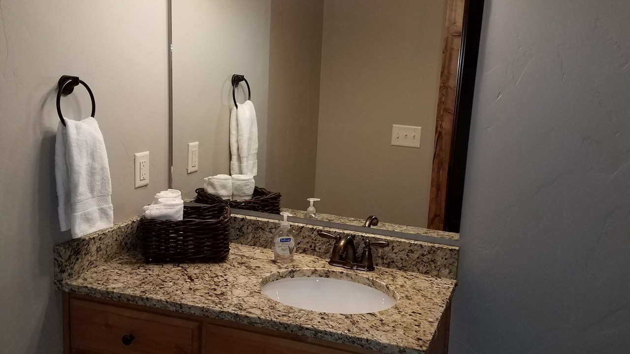 Photo of Bathroom in Garden City