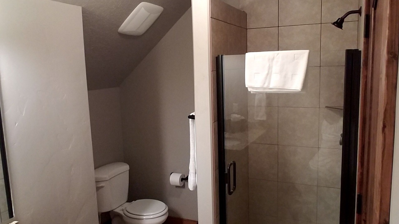 Photo of Bathroom in Garden City