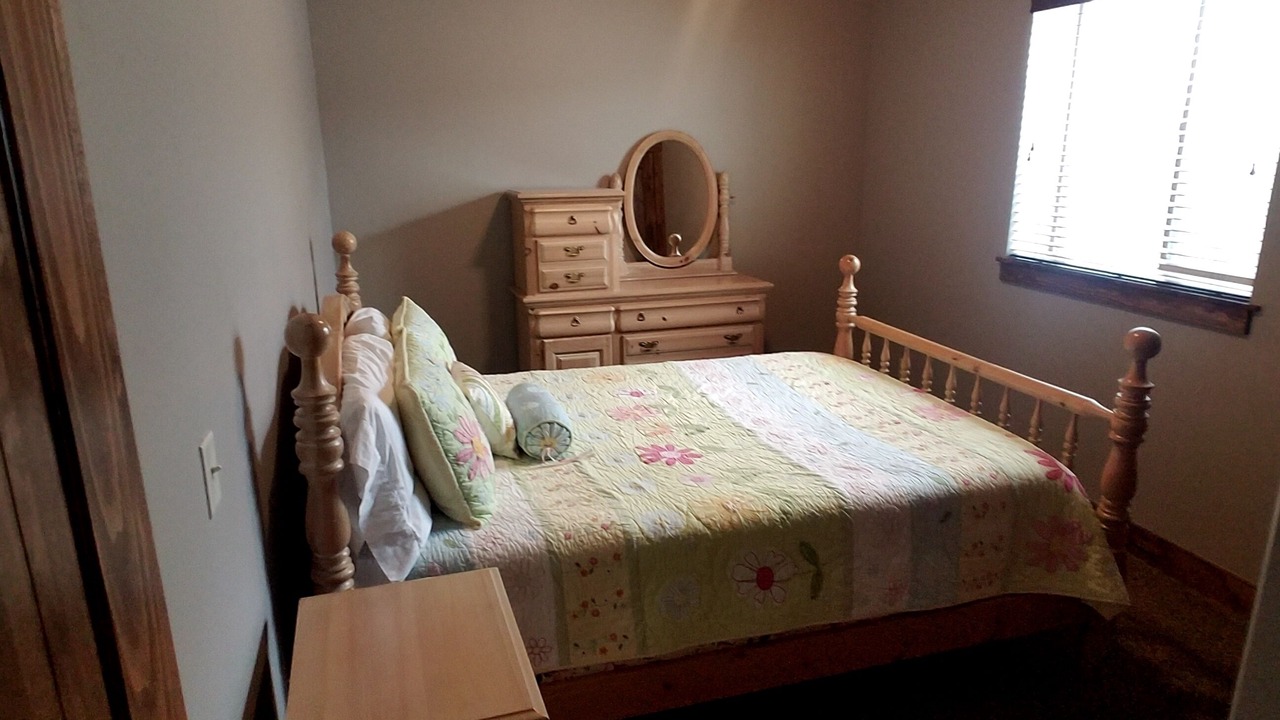Photo of Bedroom in Garden City
