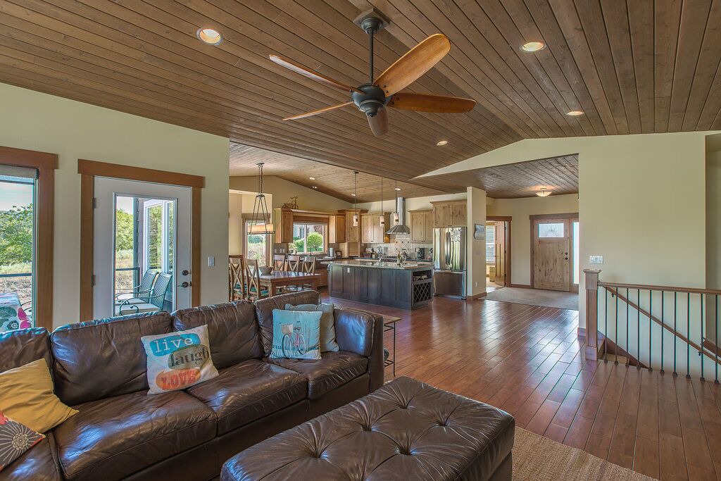Photo of Bedroom in Wapato Point