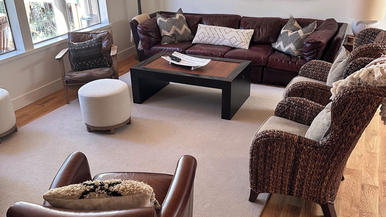 Photo of Livingroom in Black Butte Ranch