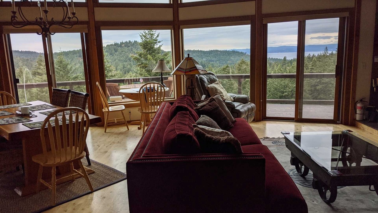 Photo of Livingroom in Friday Harbor