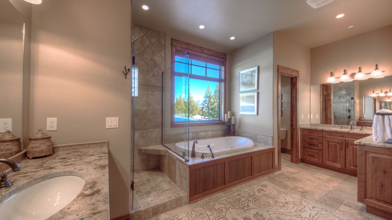 Photo of Bathroom in Big Sky