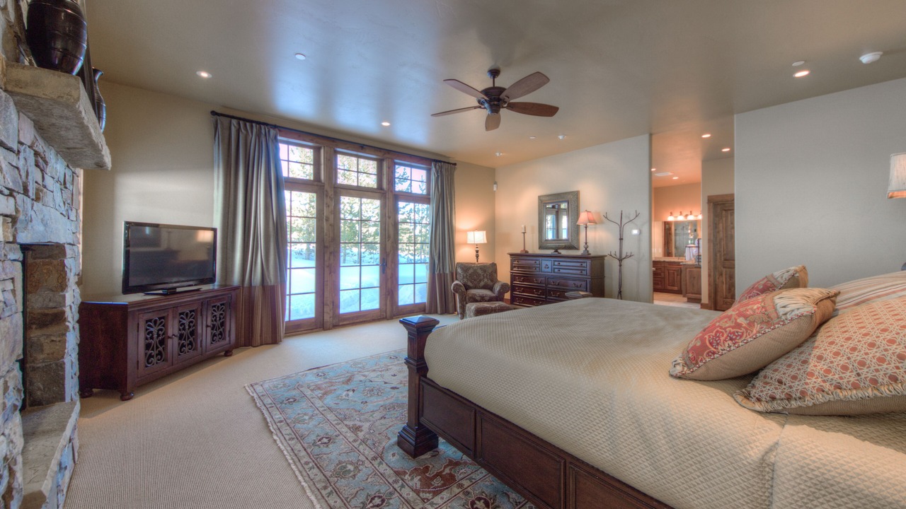 Photo of Bedroom in Big Sky