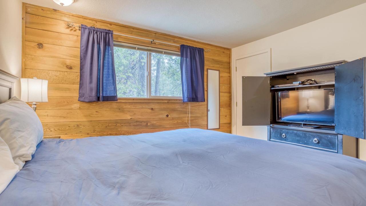 Photo of Bedroom in Deer Park
