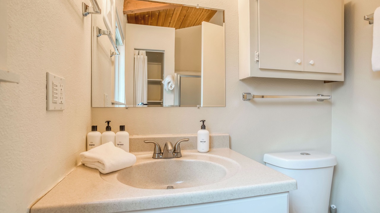 Photo of Bathroom in Deer Park