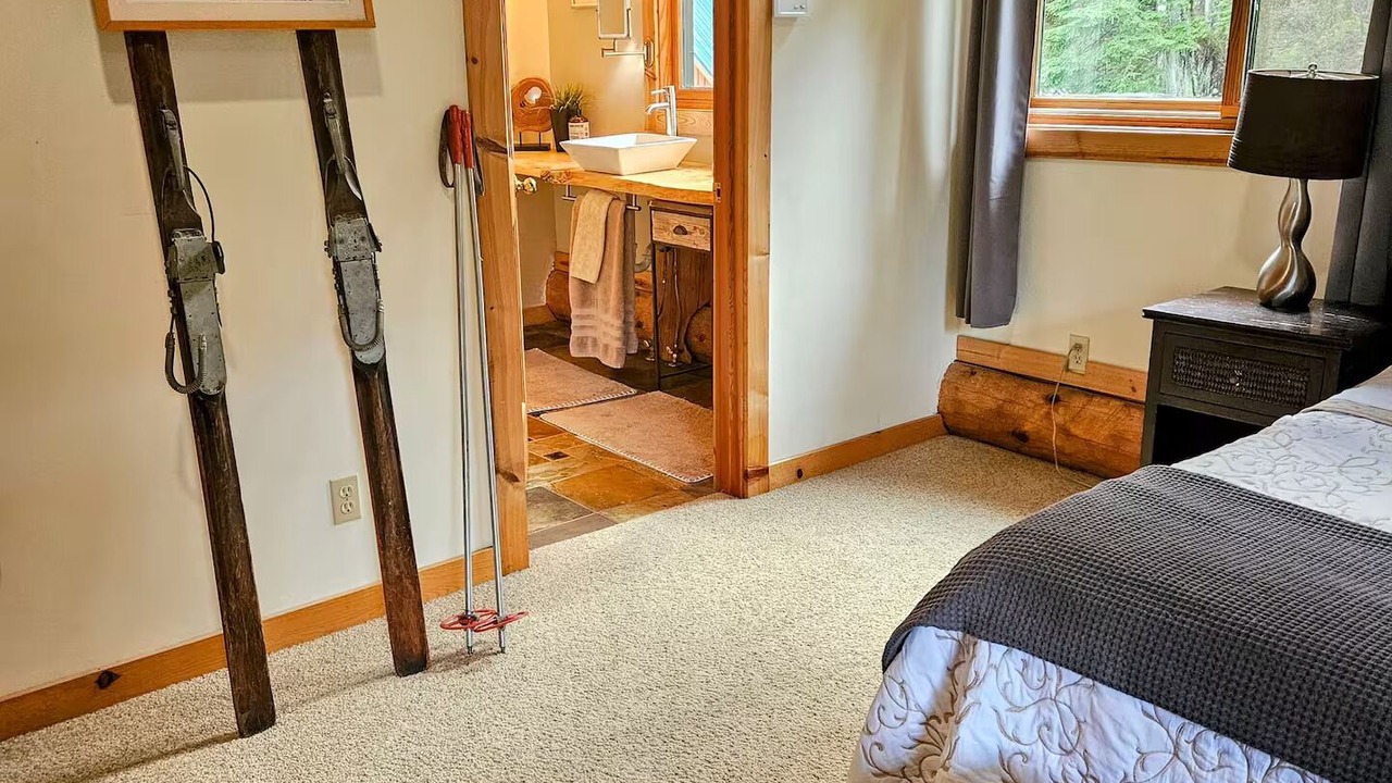 Photo of Bedroom in Riverbend