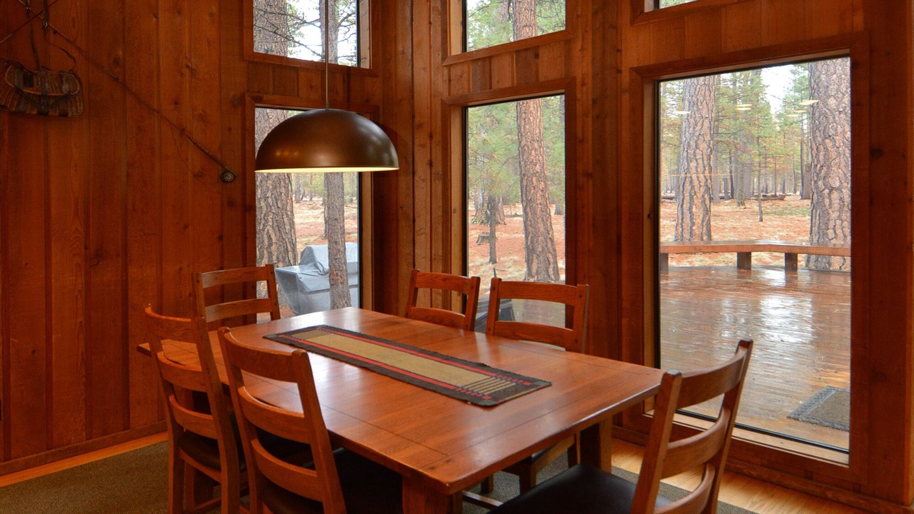 Photo of Bedroom in Black Butte Ranch