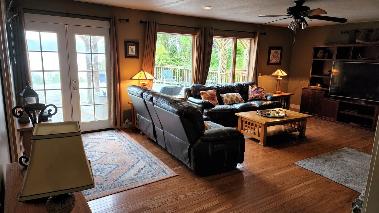 Photo of Livingroom in Amanda Park