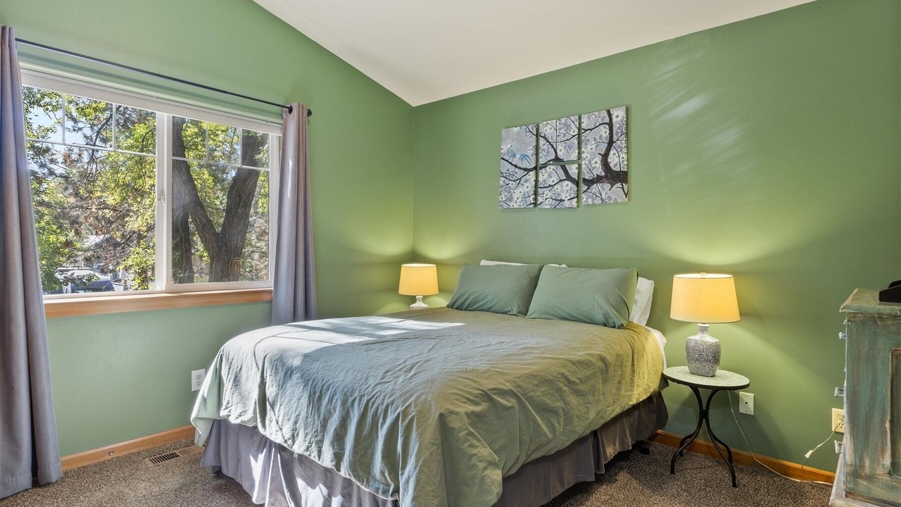 Photo of Bedroom in River West