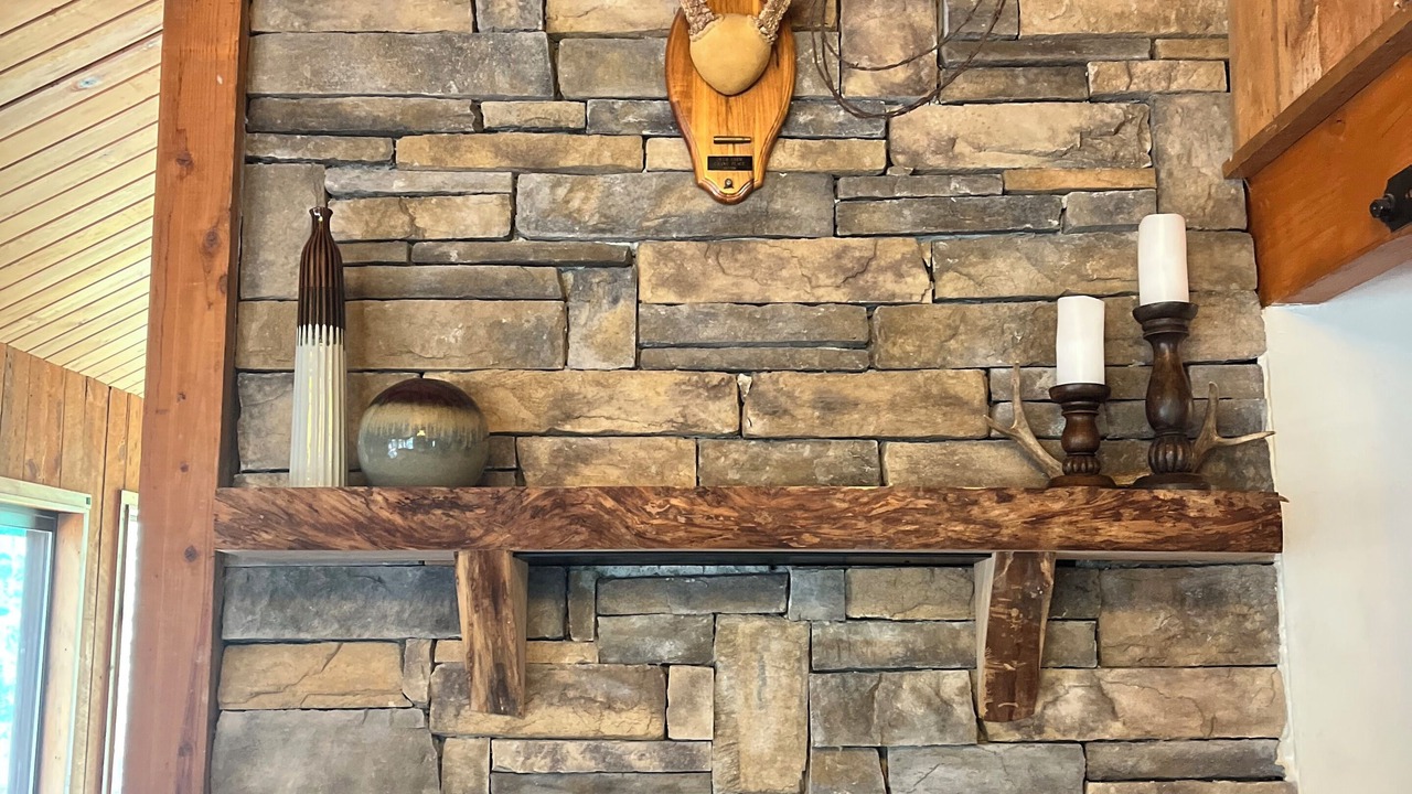Photo of Livingroom in Black Butte Ranch