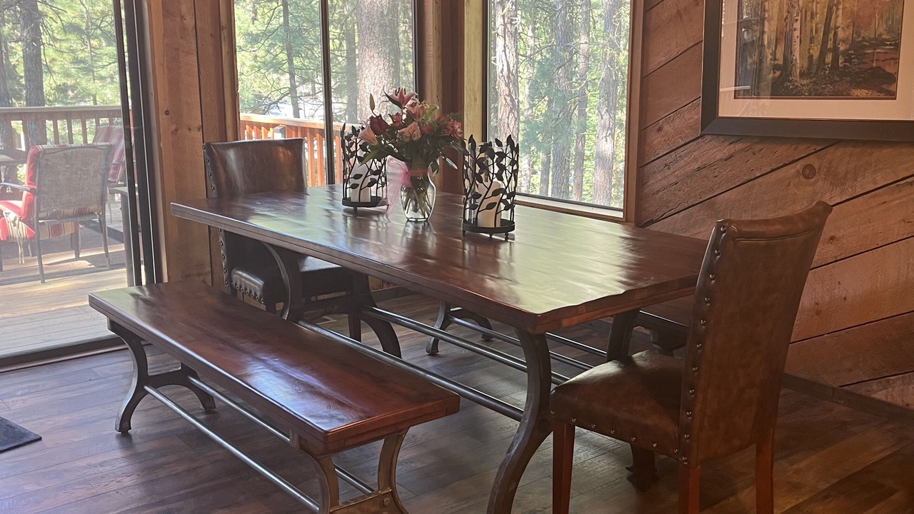 Photo of Bedroom in Black Butte Ranch