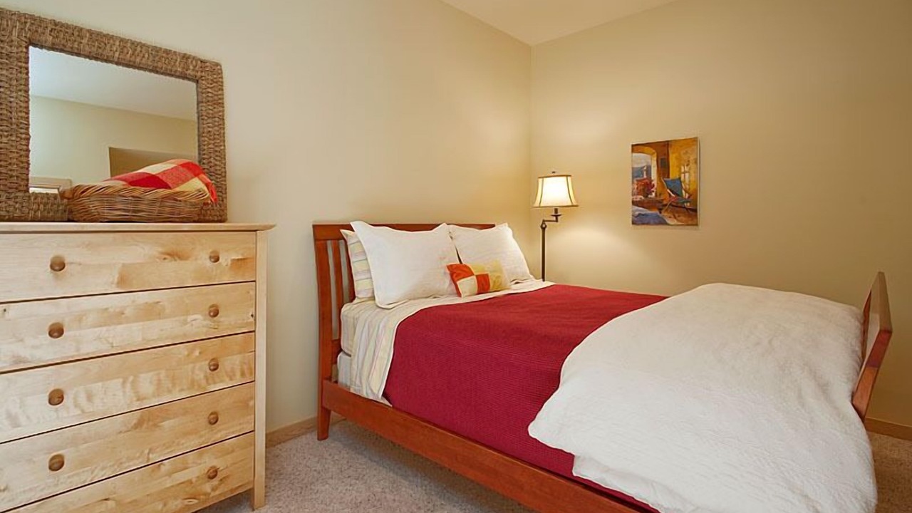 Photo of Bedroom in Helios Hills