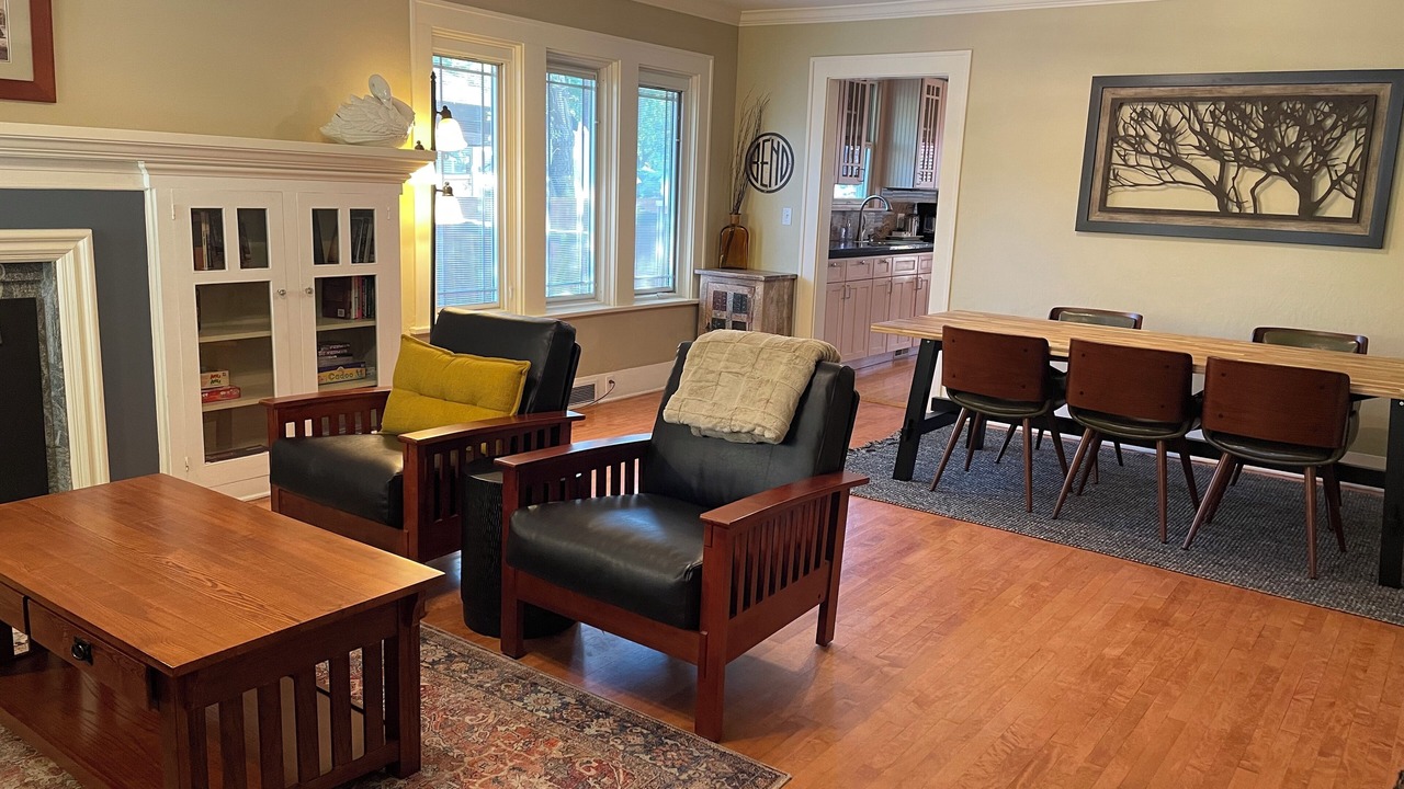 Photo of Livingroom in River Terrace