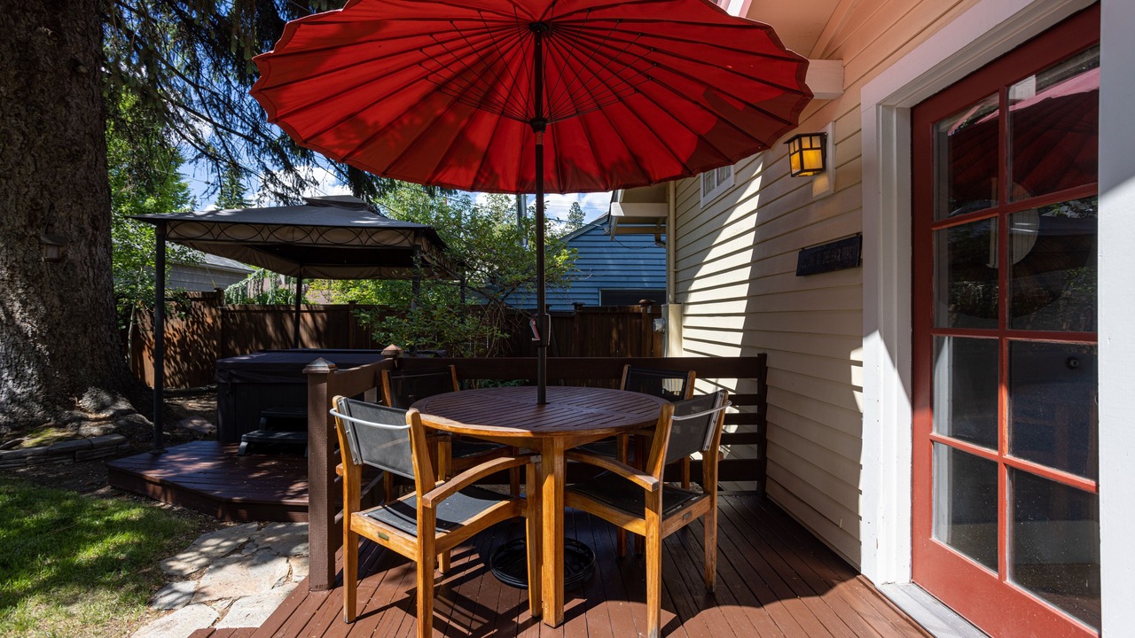 Photo of Outdoor in River Terrace