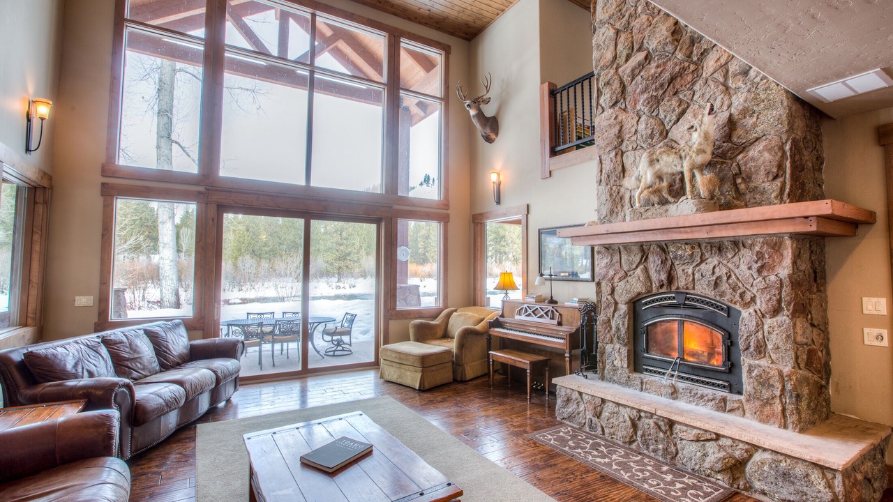 Photo of Livingroom in Featherville