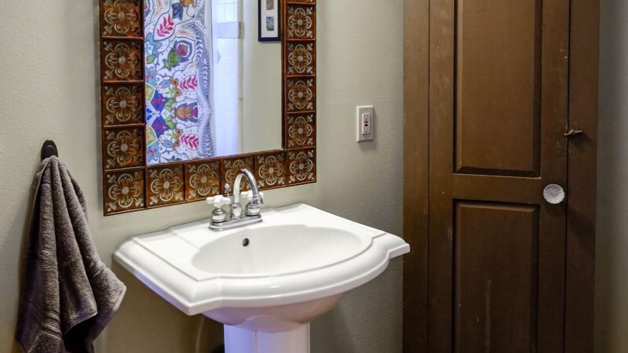 Photo of Bathroom in River West