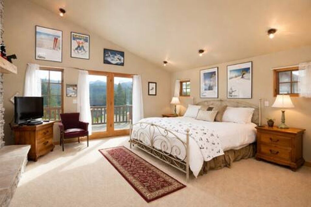 Photo of Bedroom in Big Sky