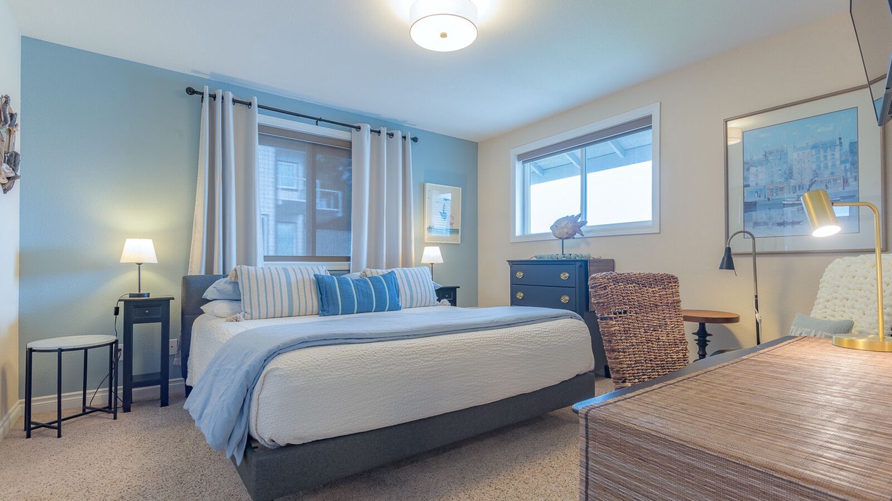 Photo of Bedroom in Indianola