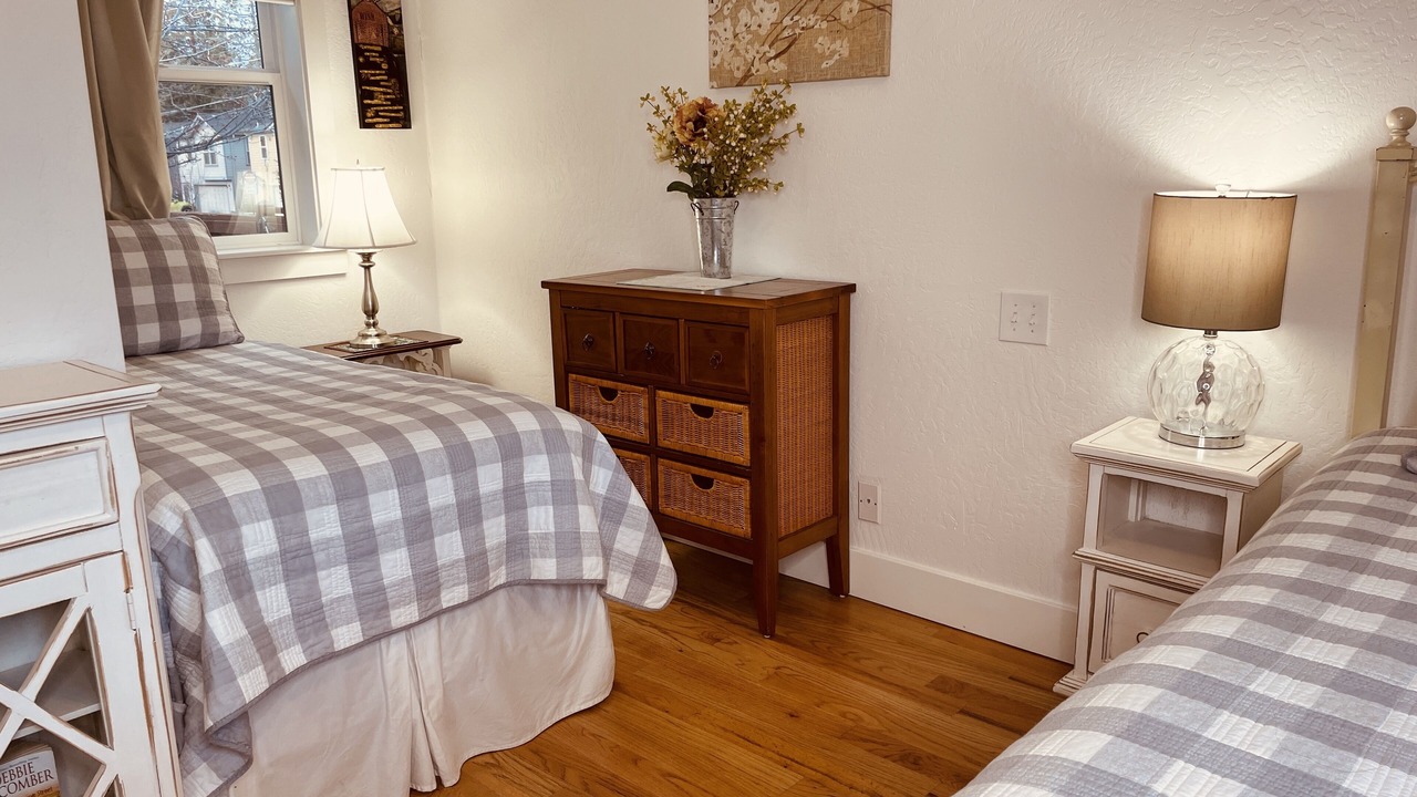 Photo of Bedroom in Historic Railroad District