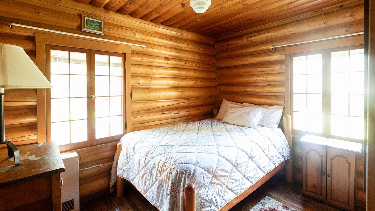 Photo of Bedroom in Idaho City