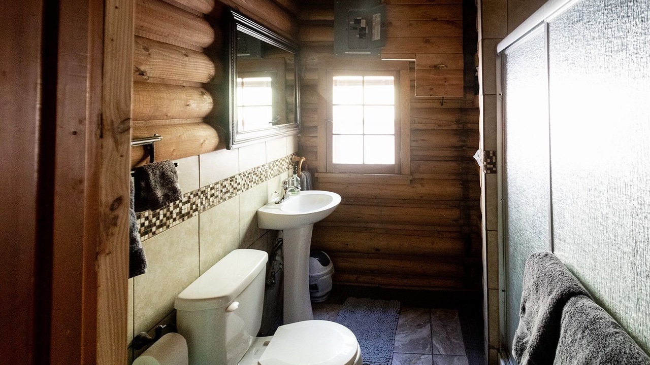 Photo of Bathroom in Idaho City