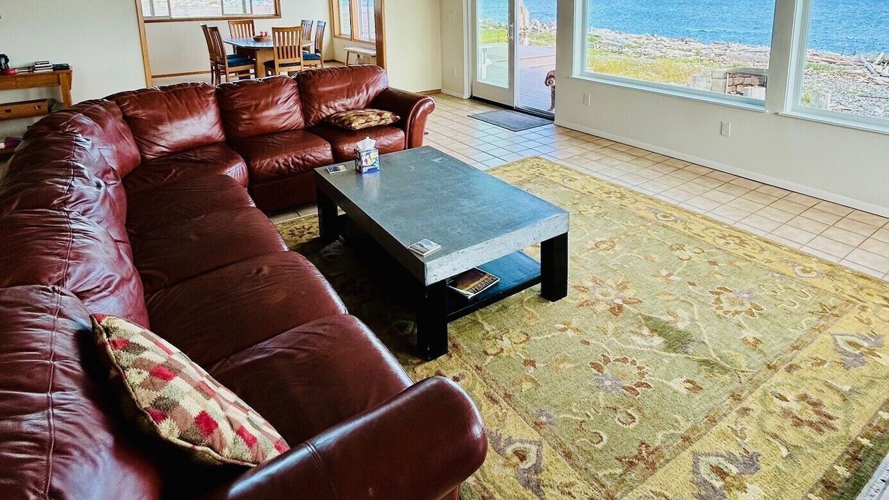 Photo of Bedroom in Coupeville