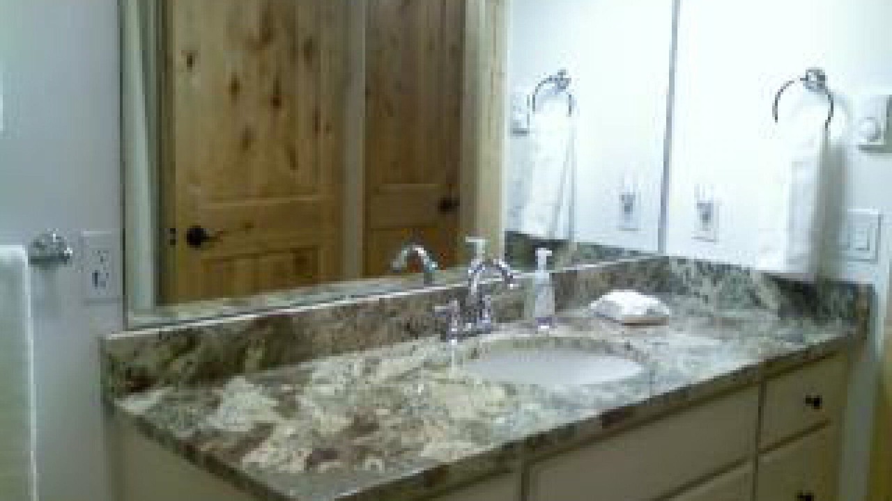 Photo of Bathroom in Emigrant