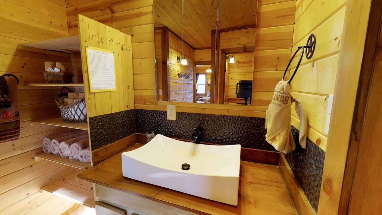 Photo of Bathroom in Monticello