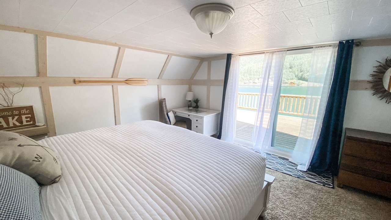 Photo of Bedroom in Port Angeles