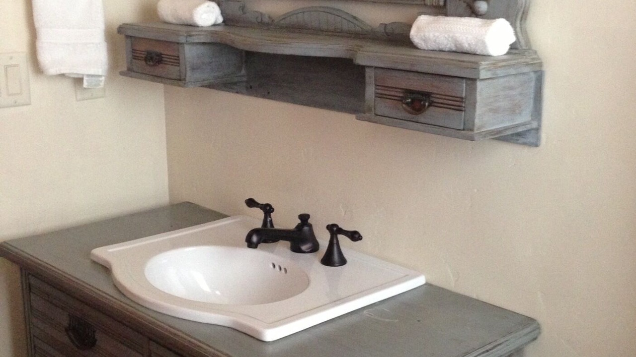 Photo of Bathroom in Oregon Water Wonderland