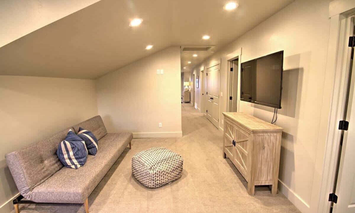 Photo of Livingroom in Garden City