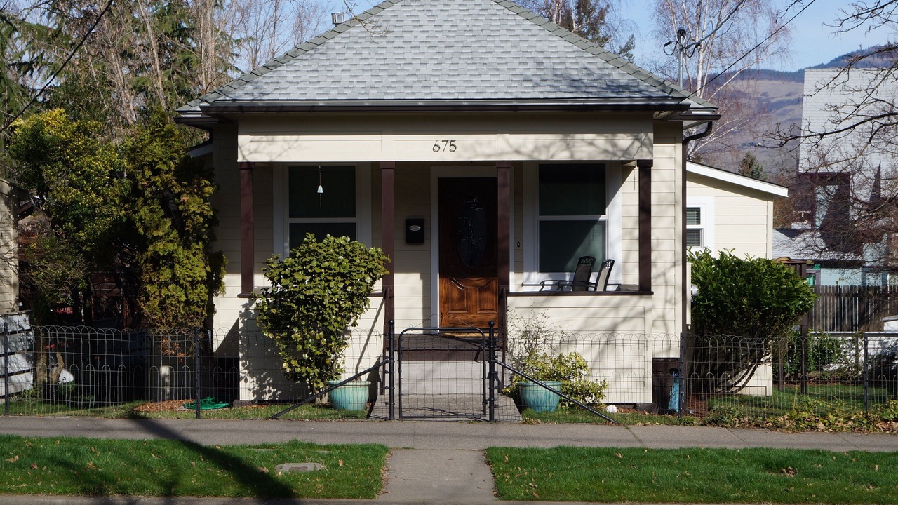 Photo of Others in Historic Railroad District