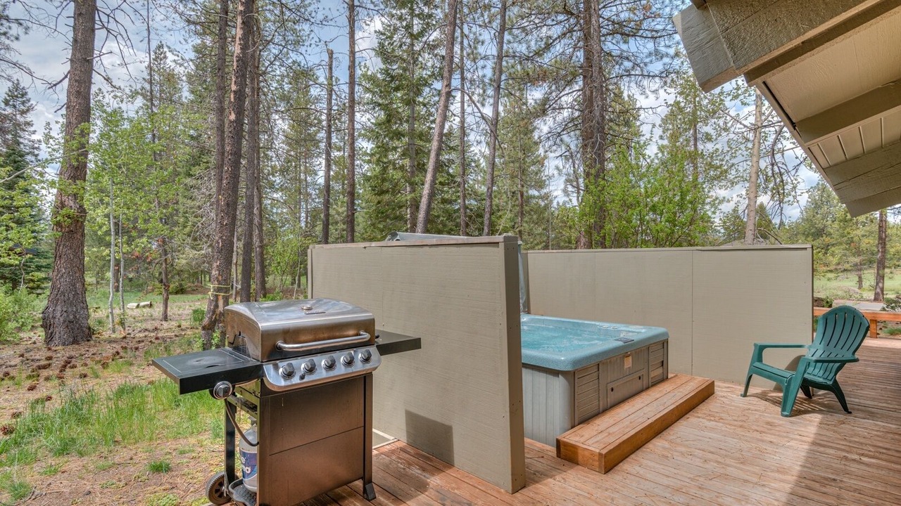Photo of Patio Balcony in Sunriver