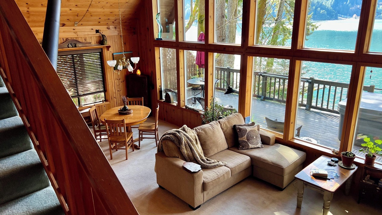 Photo of Livingroom in Port Angeles