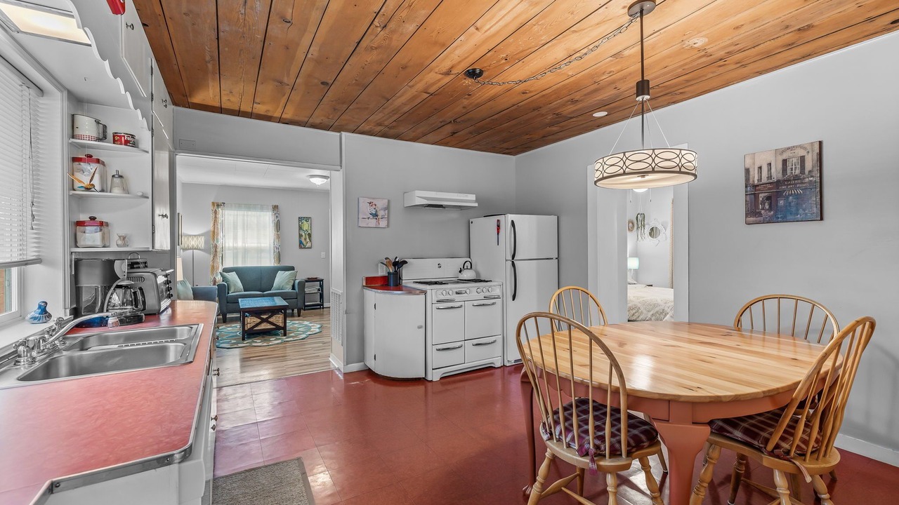Photo of Kitchen in River West