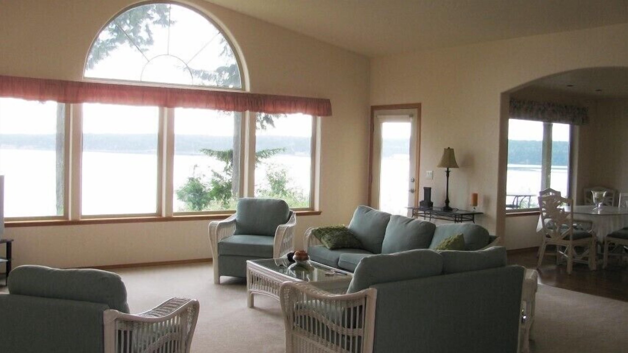 Photo of Livingroom in Adelma Beach