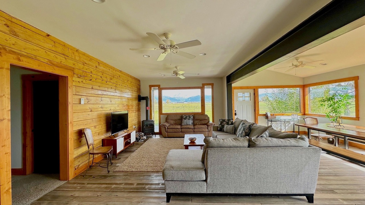 Photo of Bedroom in Tetonia