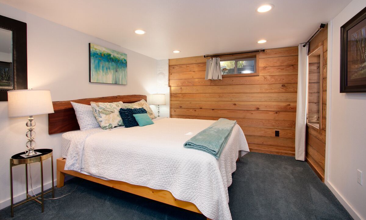Photo of Bedroom in Port Angeles