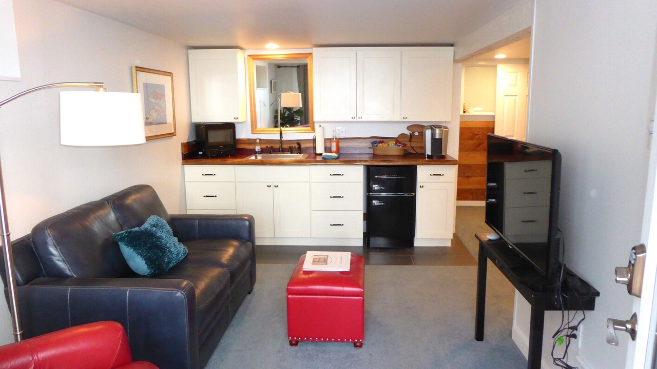 Photo of Livingroom in Port Angeles