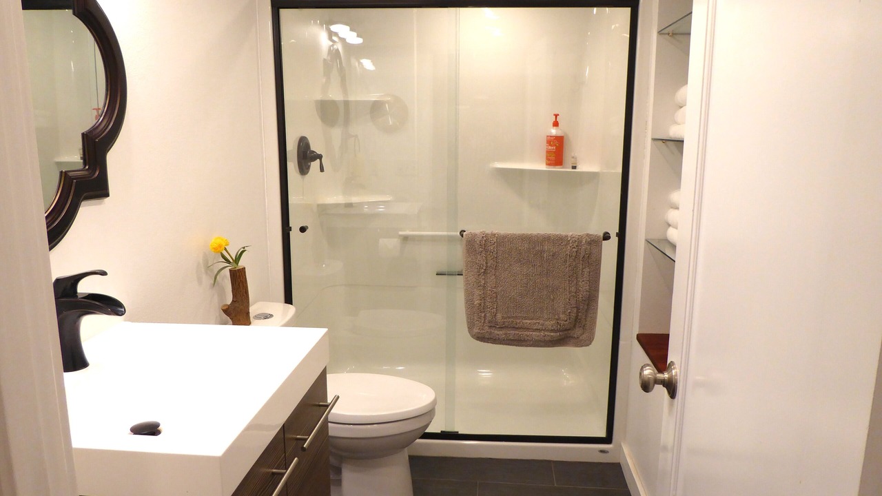 Photo of Bathroom in Port Angeles
