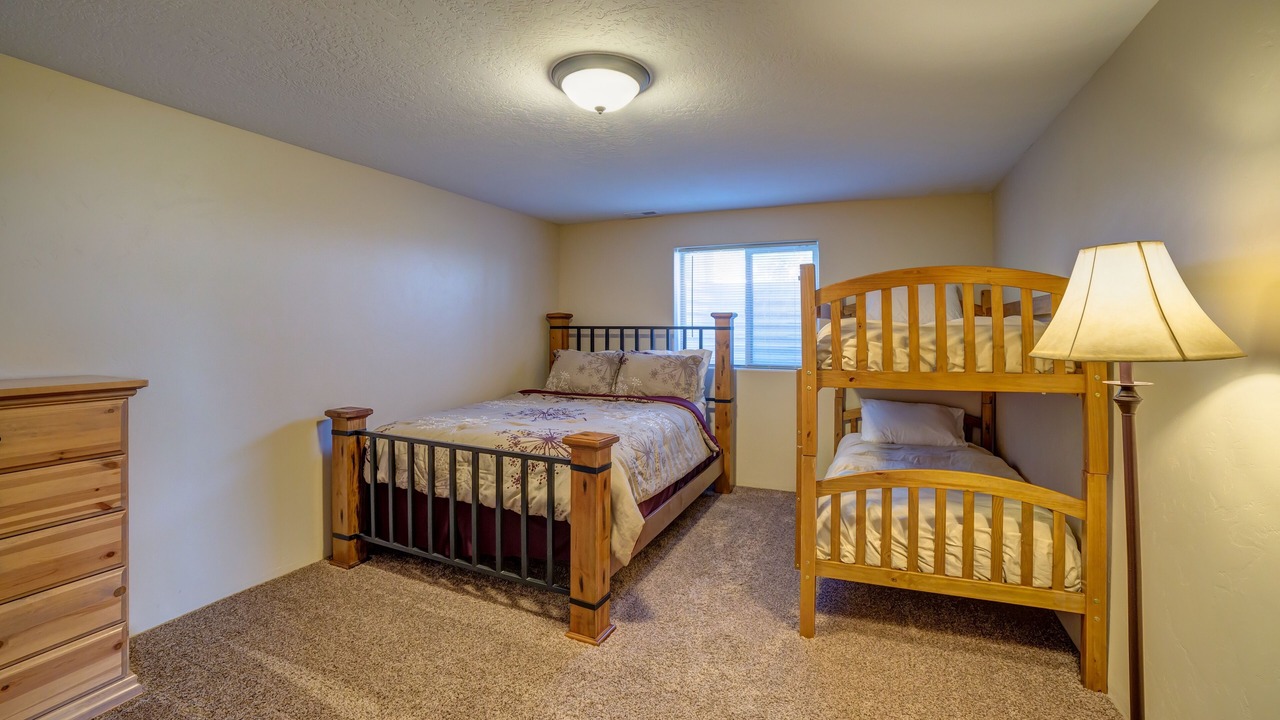 Photo of Bedroom in Sweetwater